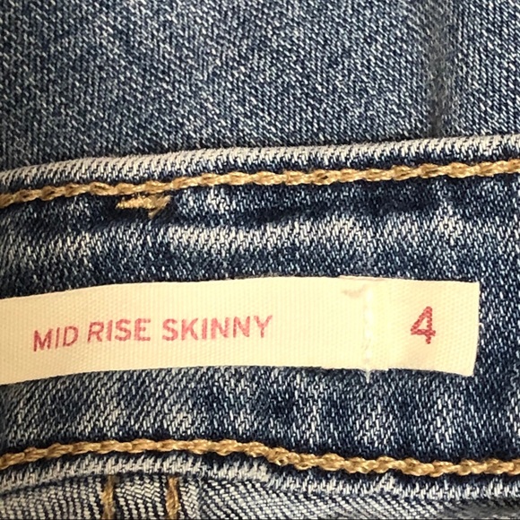 LEVI’S mid rise skinny 5 pocket style blue jeans - Picture 10 of 11